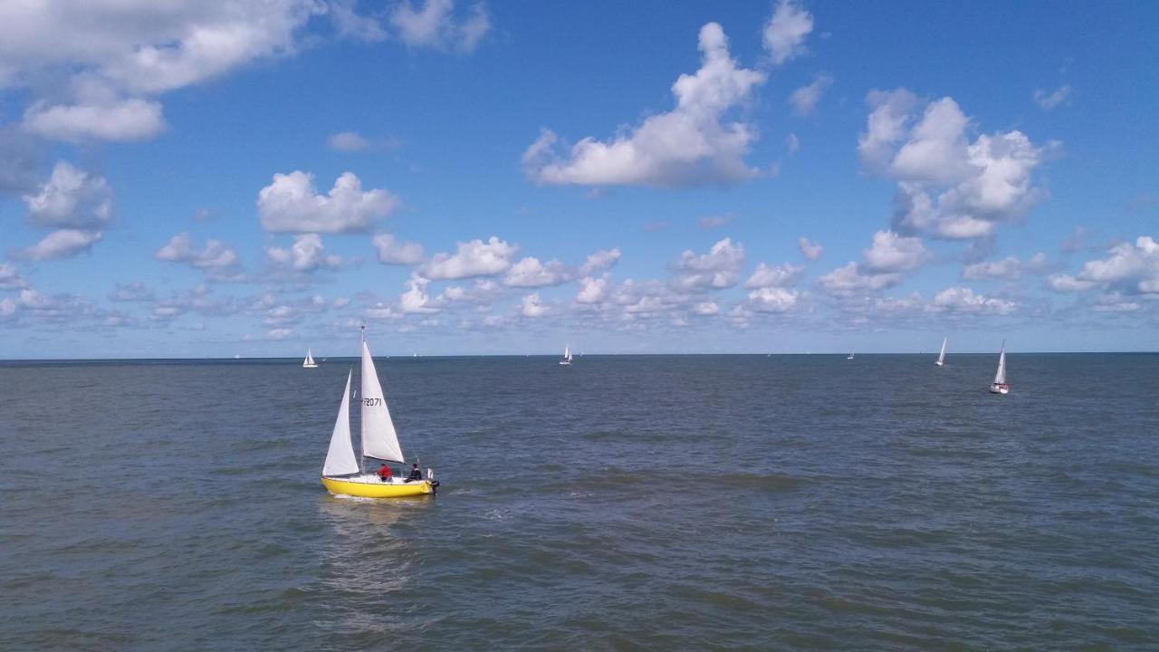 Zeezicht Nieuwpoort - Springvloed Lägenhet Exteriör bild